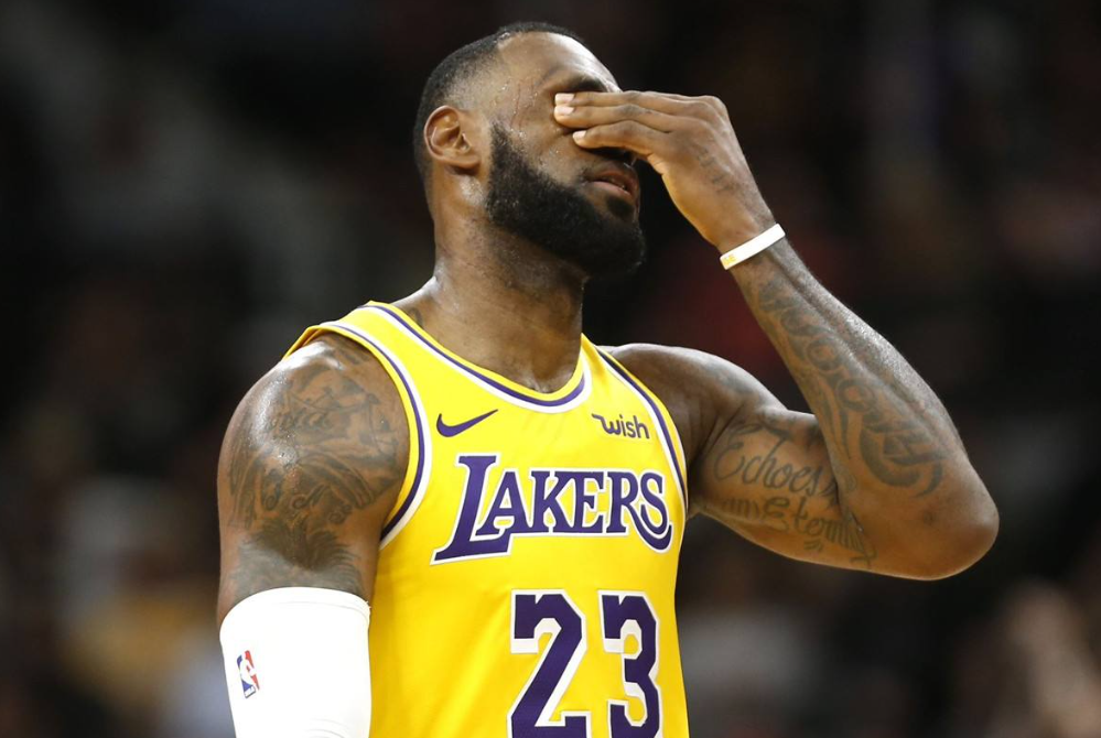 Góc Nhìn MMOO: LeBron James rời Lakers: chủ động ra đi để săn nhẫn hay bị từ bỏ?